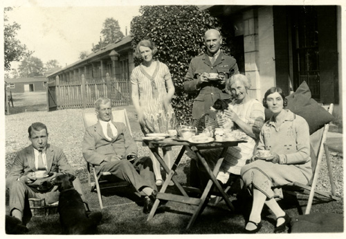 JJ Maud & group