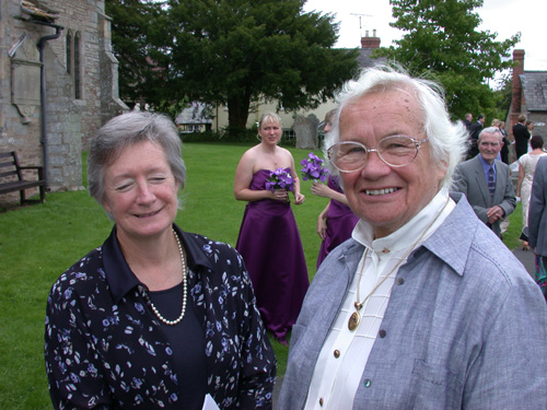 Vivien & Ann