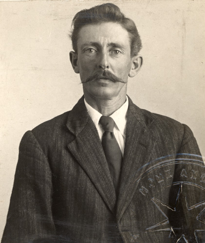 1919 Harry Wynn Passport
