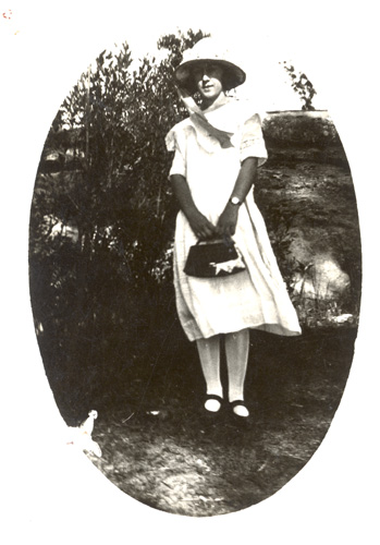 Margaret V Wynn