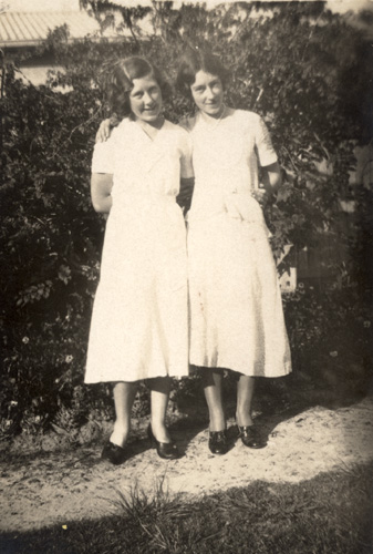 Margaret and Christine Wynn