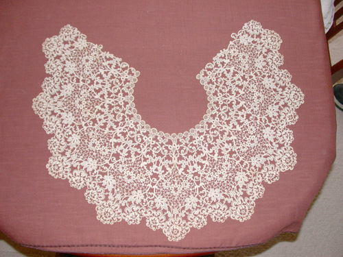 Annie Wynn Lace Collar 2